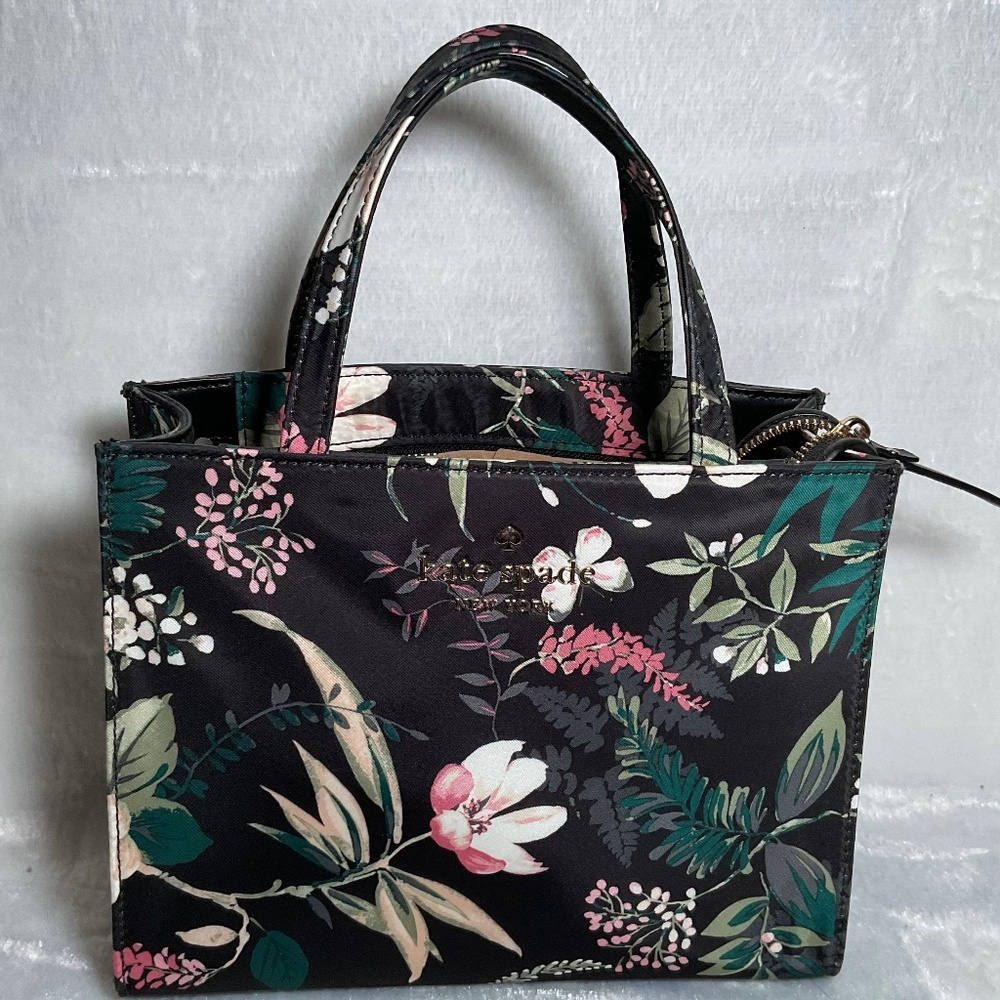 Kate Spade Thompson Street Sam Bag in Maya Multi Floral